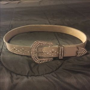 Rock revival belt